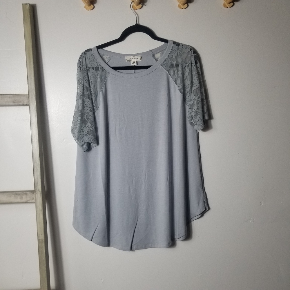 NWOT ZENANA WOMEN'S GRAY LACE SLEEVE BLOUSE SIZE 2X